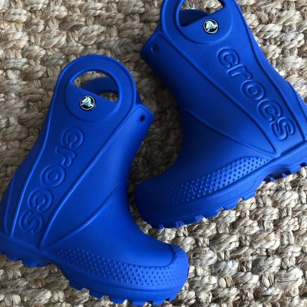 New: Crocs Handle It Rain Boots. Unisex. Size 6 c